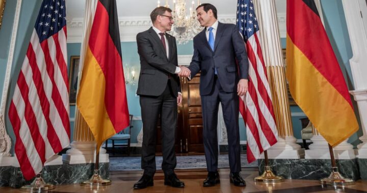Alemania minimiza amenaza de ataque de EE.UU. a Groenlandia
