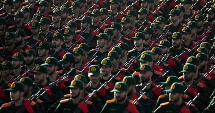 Irán declara “terroristas” a ejércitos europeos