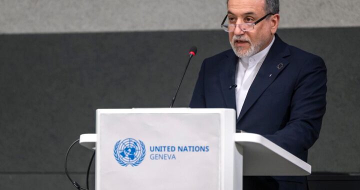 Irán insiste que tiene derecho a disfrutar de una energía nuclear pacífica, pese a dichos de EE.UU.