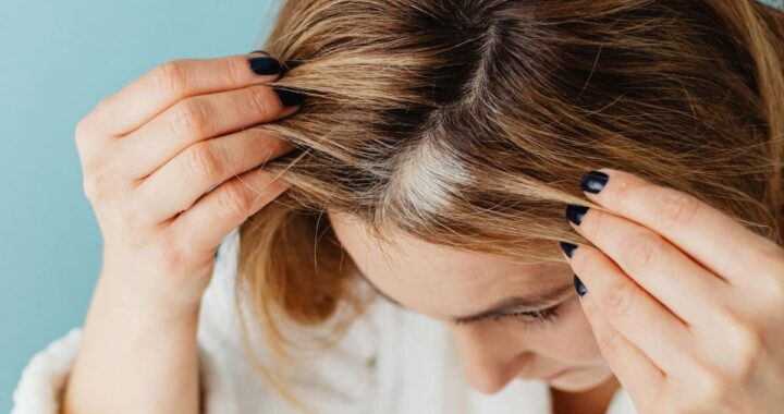 Evita que las canas se tornen amarillas