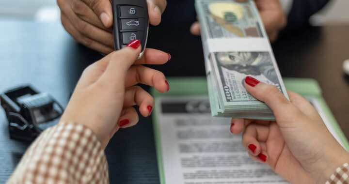 Cuánto deberías pagar por un auto si tienes un ingreso de $75,000 al año