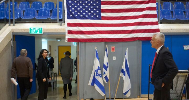 Enviado estadounidense insta a abandonar Israel de inmediato: “Hoy es el día”