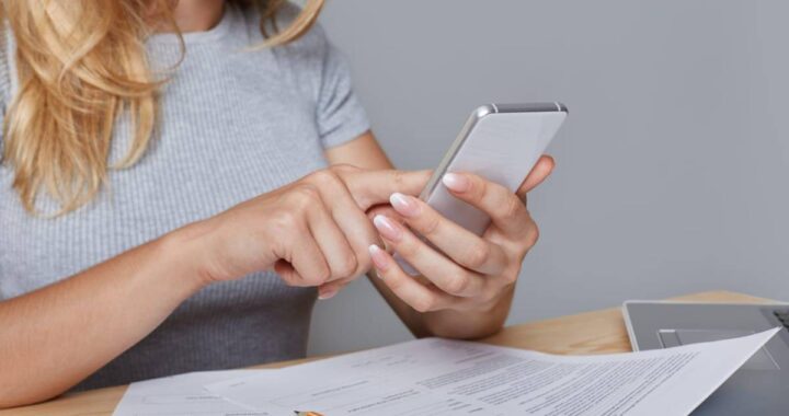 ¿Tiene validez jurídica firmar contratos por WhatsApp en Colombia?