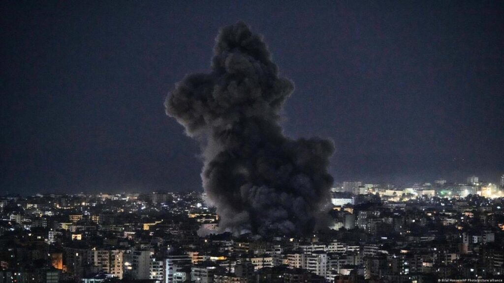 Ejército de Israel ataca objetivos de Hezbolá en el Líbano