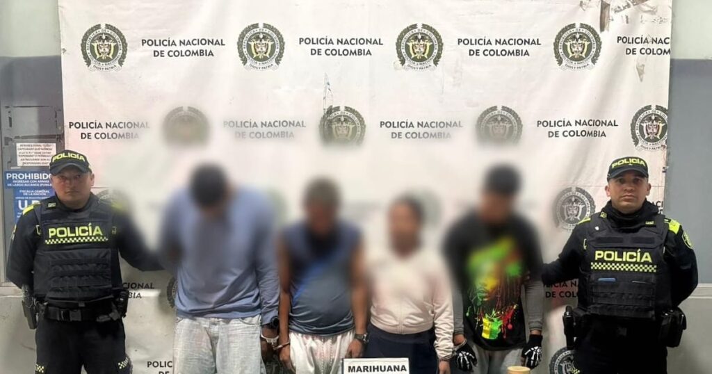 Desmantelan centro de acopio de drogas que surtía ollas: 4 capturados