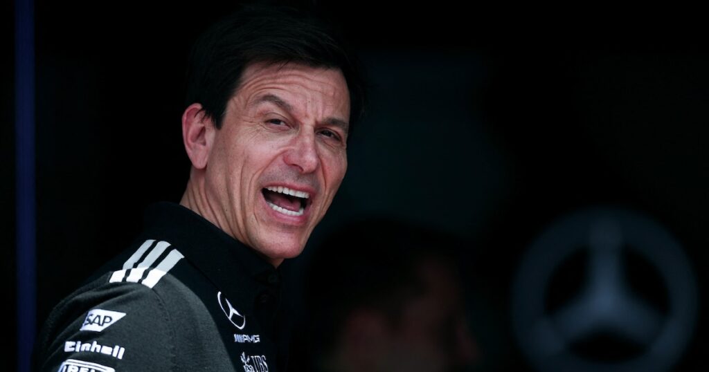 Impacto en la Fórmula 1: el jefe de Mercedes Toto Wolff buscaría comprar Alpine y generar una nueva alianza