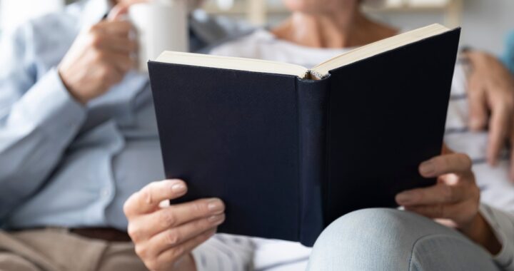Releer libros potencia tu memoria: cómo la lectura transforma el cerebro