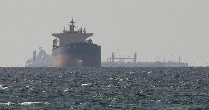 Irán amaga con bloqueo total del golfo Pérsico, el mar de Omán y el mar Rojo