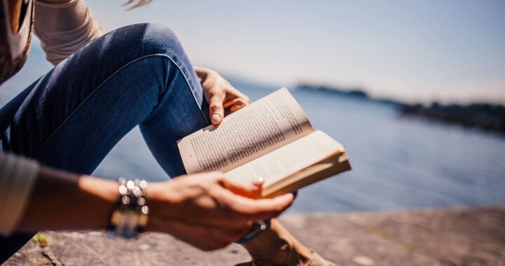 El hallazgo de la psicología: por qué continuar con el hábito de la lectura después de los 50 años es fundamental
