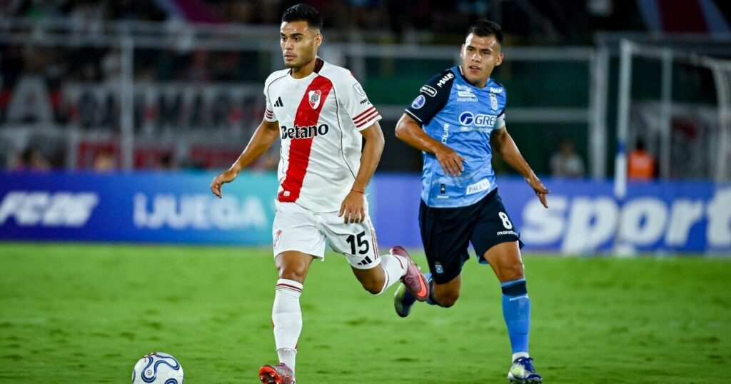 Con gol de Driussi, River Plate vence a Blooming en Bolivia por la Copa Sudamericana