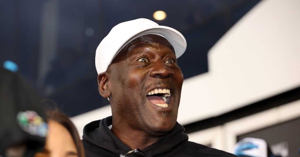 Michael Jordan sigue liderando la lista de los deportistas mejor pagados de la historia: el top 10 y qué lugar ocupa Messi