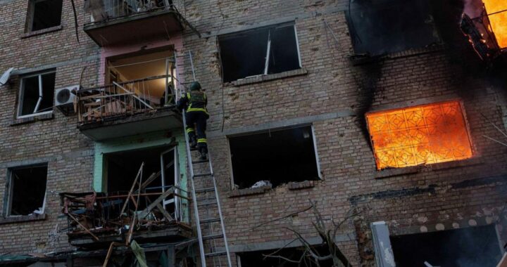 Ucrania realiza recuento de daños tras intenso bombardeo ruso