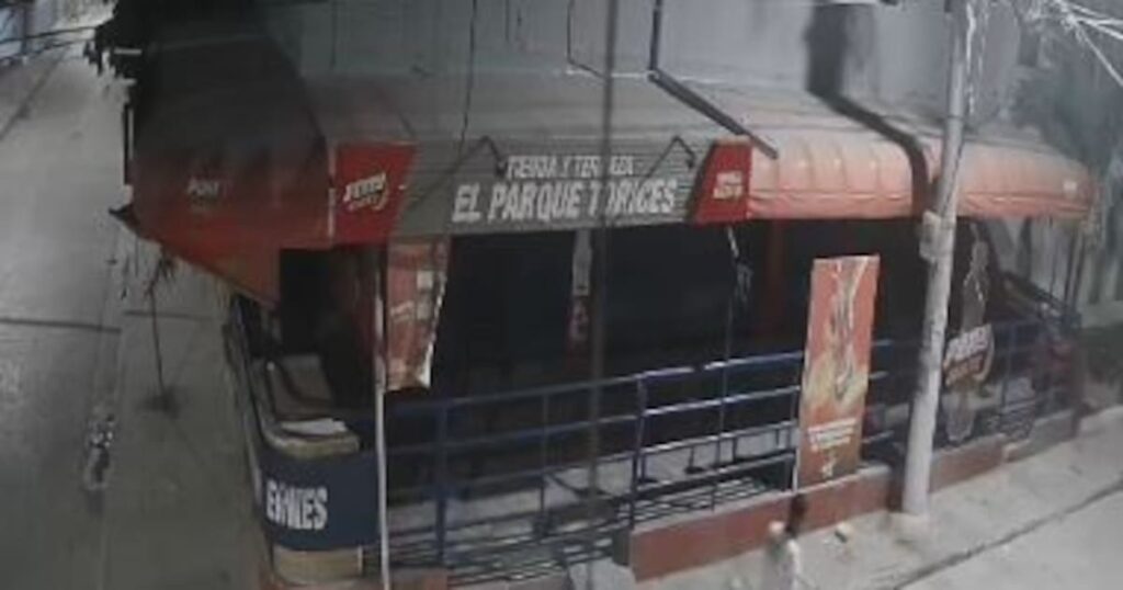 Imagen de una tienda en el barrio Torices de Cartagena, lugar donde se halló sin vida a un ex policía