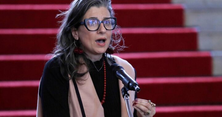Israel exige prisión para relatora de la ONU, Francesca Albanese, tras decisión judicial en EE.UU.