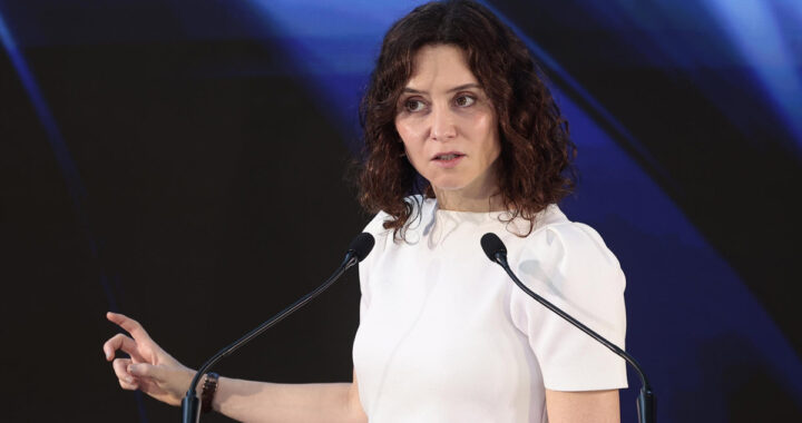 ¿Qué pasó con la presidenta de la Comunidad de Madrid quien acusa a Claudia Sheinbaum de boicotear su agenda en México?