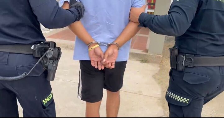 En persecución capturan a conductor ebrio por evadir un retén y ofrecer dinero a policías