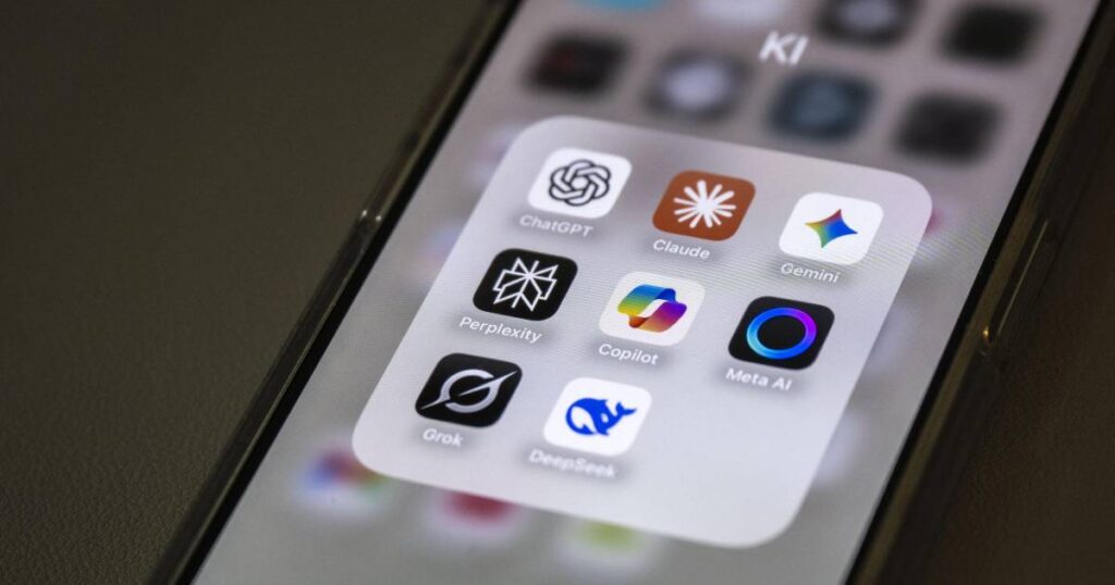 Influencer frente a bandera estadounidense promocionando tecnología de inteligencia artificial