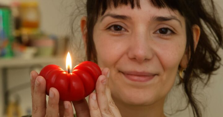 Sin empleo tuvo que reinventarse y la necesidad de una amiga por decorar tortas le dio una idea exitosa: “Soñar no cuesta nada”