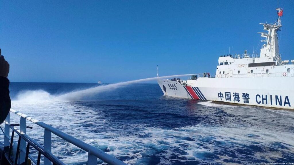 Barcos de la Guardia Costera china patrullan aguas al este de Taiwán