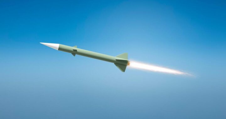 EE.UU. evalúa expansión del despliegue de armas nucleares en Europa, según Financial Times
