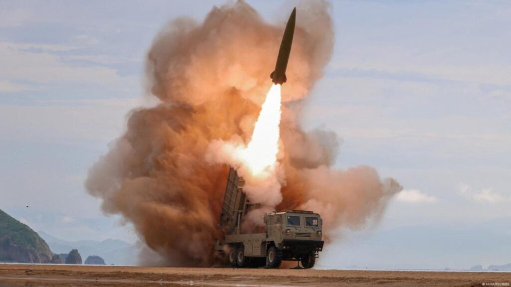 Ministros de Defensa de Corea del Sur y Japón en reunión por seguridad regional