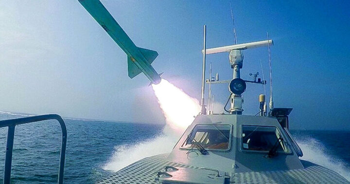 Irán ataca Bahréin tras bombardeos de EE.UU. en su territorio