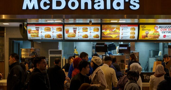 Solo 4 de cada 10 estadounidenses creen que McDonald’s sigue siendo barato, y la cadena ya reaccionó