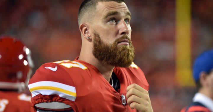Travis Kelce deja propina de 1,500% a mesero por un pedido de $6