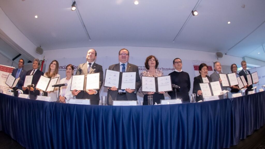 Representación del Cluster Nacional de IA y supercomputadora Coatlicue en México