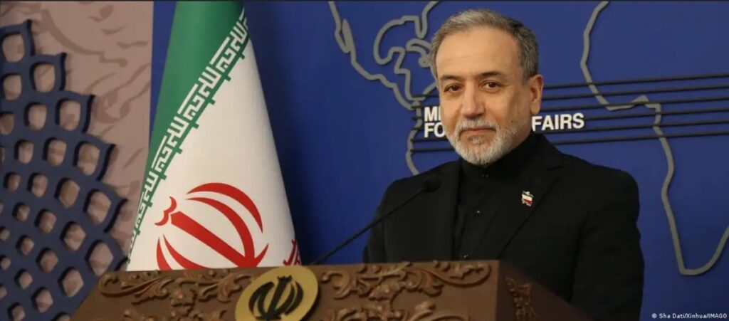 Ministro iraní Abbas Araqchi en declaraciones sobre respuesta a amenazas de EE.UU. e Israel