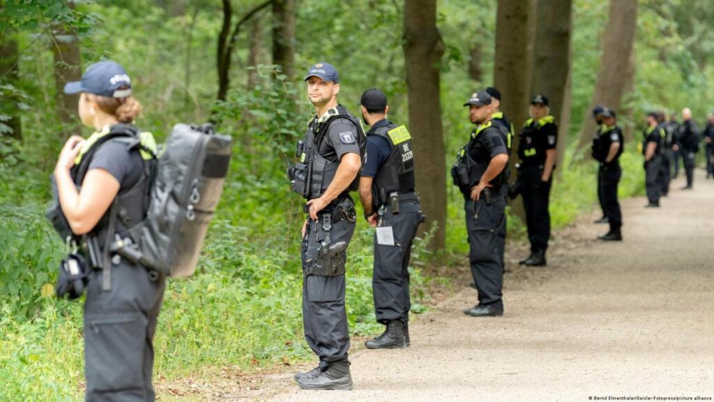 Policía alemana mata a sospechoso de realizar atropello masivo en Berlín durante Día del Orgullo