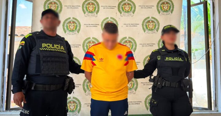 https://www.eluniversal.com.co/sucesos/2026/07/12/cae-andresito-cuando-iba-de-paseo-con-su-familia-lo-senalan-de-integrar-los-costenos/