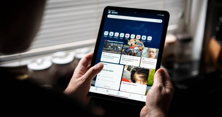 La influencia oculta de la inteligencia artificial en el discurso público en redes sociales