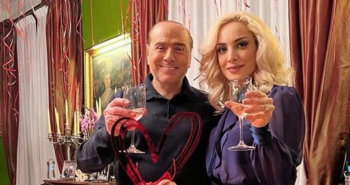Villa Certosa: cómo eran las escandalosas fiestas “bunga bunga” de Silvio Berlusconi en la, recién vendida, mansión de Cerdeña