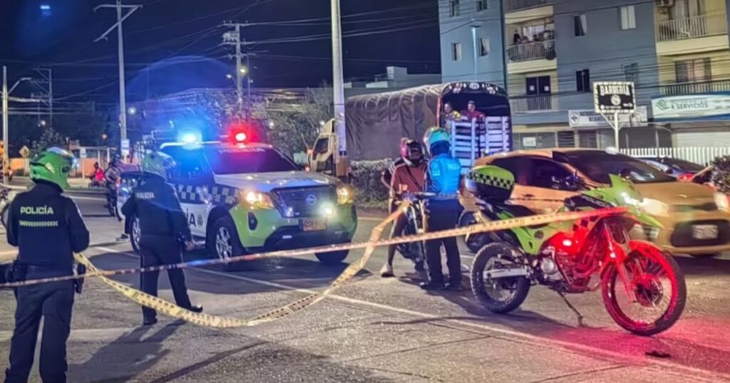 Policía en operativo contra el crimen organizado en Cartagena con armas incautadas