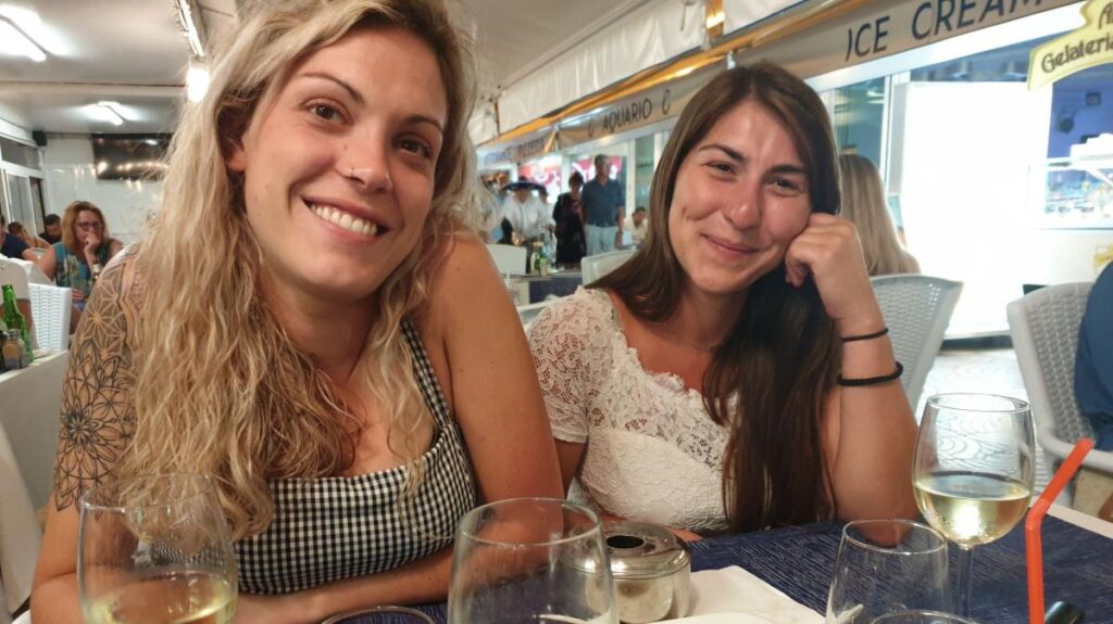“No podía aceptar que nunca encontrarían a mi amiga desaparecida y me fui al otro lado del planeta a buscarla”