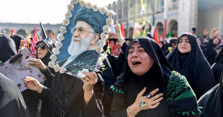 Irán despide al ayatolá Alí Jamenei en medio de amenazas contra EE.UU. e Israel